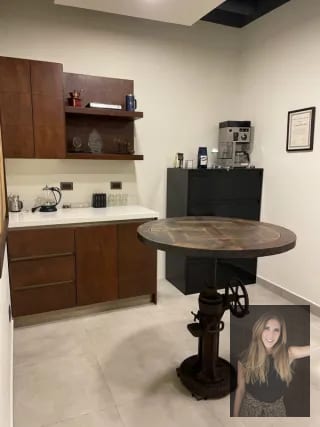 Oficina en venta Edificio Torre Muxbal km 8.8 — Oficina en Venta en Muxbal, Guatemala, Ciudad — miniatura 10 de 13