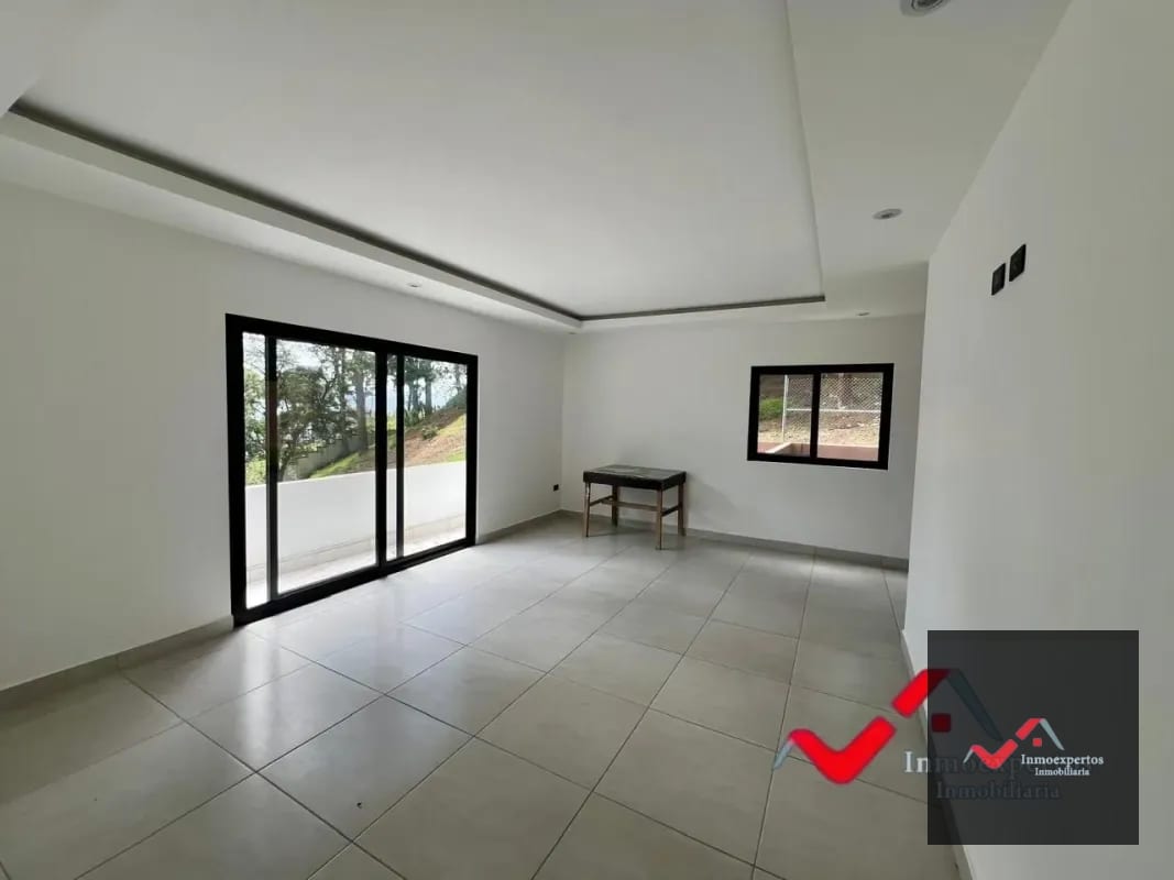 CASA EN VENTA CARRETERA CRISTO REY PIEDRA PARADA, A 3 MINUTOS DE EL PULTE — Casa en Venta en Santa Catarina Pinula, Guatemala, Ciudad — foto 13 de 15