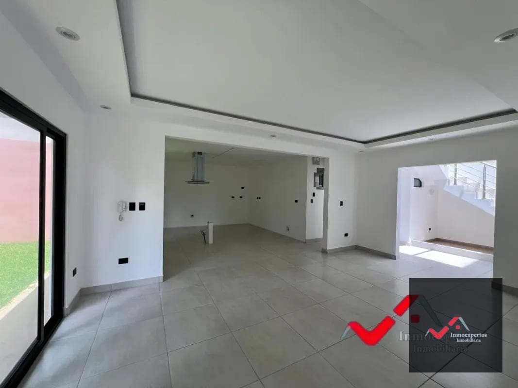 CASA EN VENTA CARRETERA CRISTO REY PIEDRA PARADA, A 3 MINUTOS DE EL PULTE — Casa en Venta en Santa Catarina Pinula, Guatemala, Ciudad — foto 11 de 15