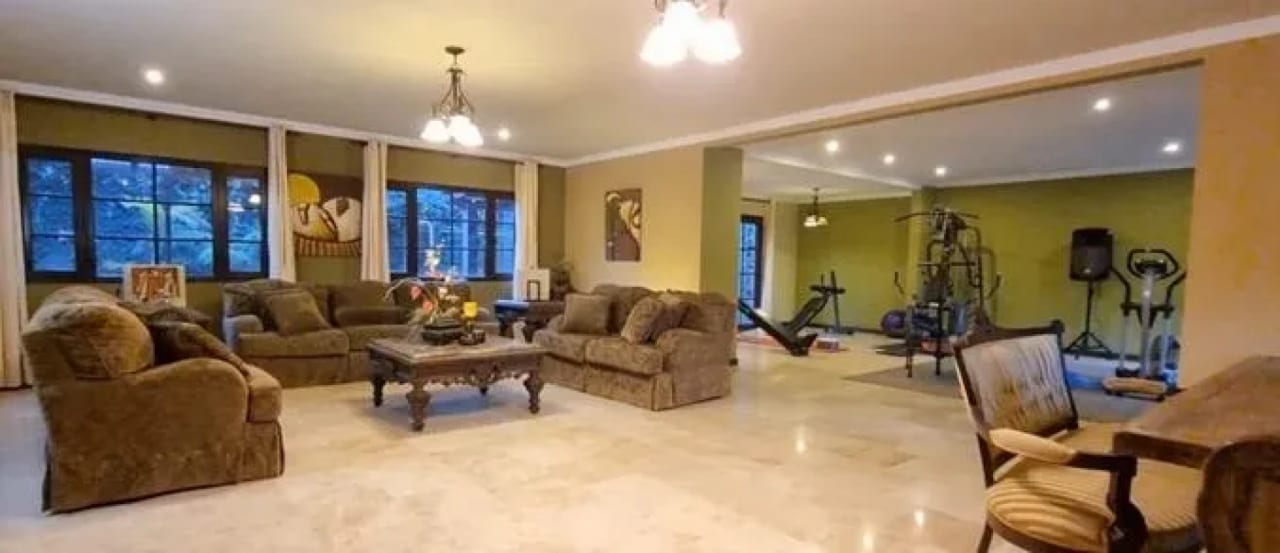 Hermosa y Amplia Casa en Renta, Muxbal — Casa en Alquiler en Santa Catarina Pinula, Guatemala, Ciudad — foto 9 de 16
