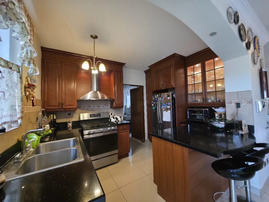 km 26 Carretera a El Salvador casa en venta moderna — Casa en Venta en Bosques de Villa Verde, Carretera a El Salvador, Guatemala, Ciudad — foto 13 de 17