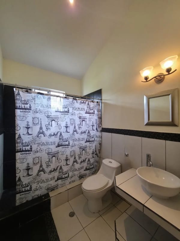 km 26 Carretera a El Salvador casa en venta moderna — Casa en Venta en Bosques de Villa Verde, Carretera a El Salvador, Guatemala, Ciudad — foto 5 de 17