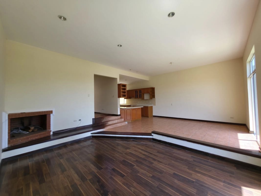 Casa en venta en Carretera a El Salvador Lo de Diéguez — Casa en Venta en Carretera a El Salvador, Guatemala, Ciudad — foto 12 de 17