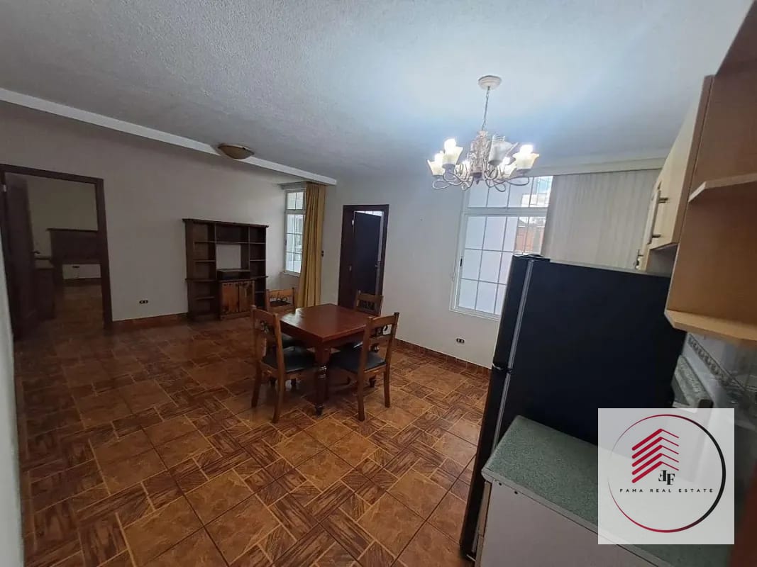 Apartamento amueblado de una habitación en zona 10 Oakland a una cuadra de Oakland mall — Apartamento en Alquiler en Zona 10, Guatemala, Ciudad — foto 1 de 10