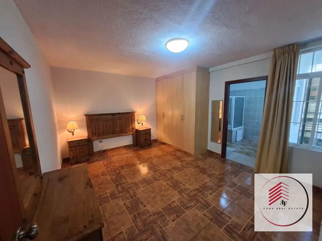 Apartamento amueblado de una habitación en zona 10 Oakland a una cuadra de Oakland mall — Apartamento en Alquiler en Zona 10, Guatemala, Ciudad — foto 5 de 10