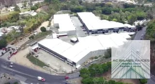 Bodegas renta Calzada La Paz zona 18 — Bodega / Ofibodega en Alquiler en Zona 18, Guatemala, Ciudad — miniatura 1 de 7