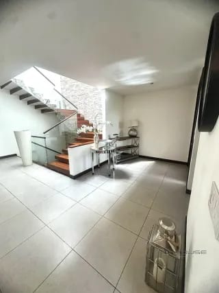 CASA EN VENTA RESIDENCIAS CONCEPION CAES — Casa en Venta en Carretera a El Salvador, Guatemala, Ciudad — miniatura 1 de 11