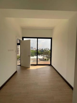 Excelente apartamento para inversión zona 13 N Americas — Apartamento en Venta en Zona 13, Guatemala, Ciudad — miniatura 3 de 9