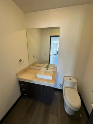 Apartamento en renta Verona en zona 10 — Apartamento en Alquiler en Zona 10, Guatemala, Ciudad — miniatura 4 de 15