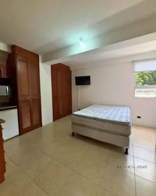 APARTAMENTO EN RENTA AMUEBLADO  ZONA 16, LA MONTAÑA - TIPO ESTUDIO — Apartamento en Alquiler en La Montaña, Zona 16, Guatemala, Ciudad — miniatura 3 de 5