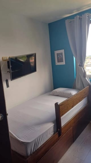 Apartamento amueblado en renta zona 10 — Apartamento en Alquiler en Zona 10, Guatemala, Ciudad — miniatura 5 de 10