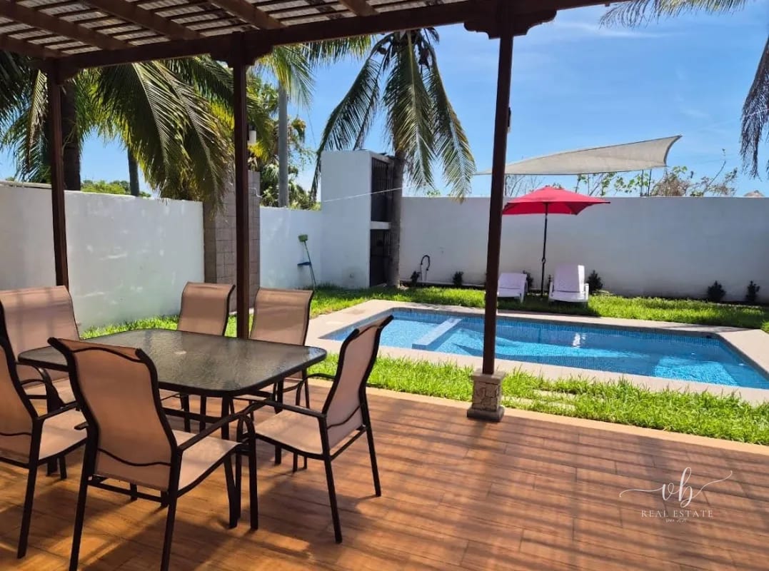 Casa de playa en venta - Monterrico — Casa vacacional en Venta en Monterrico, Santa Rosa — foto 9 de 12