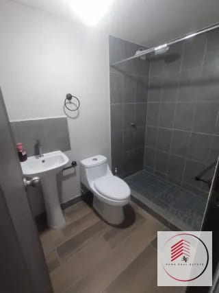 ALQUILO APARTAMENTO UBICADO EN SAN NICOLAS DEL BOSQUE TORRE II ( PARA ESTRENAR) — Apartamento en Alquiler en Zona 4 Mixco, Guatemala, Ciudad — miniatura 12 de 17