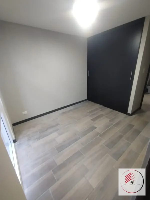 ALQUILO APARTAMENTO UBICADO EN SAN NICOLAS DEL BOSQUE TORRE II ( PARA ESTRENAR) — Apartamento en Alquiler en Zona 4 Mixco, Guatemala, Ciudad — foto 8 de 17