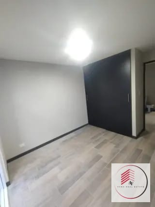 ALQUILO APARTAMENTO UBICADO EN SAN NICOLAS DEL BOSQUE TORRE II ( PARA ESTRENAR) — Apartamento en Alquiler en Zona 4 Mixco, Guatemala, Ciudad — miniatura 7 de 17