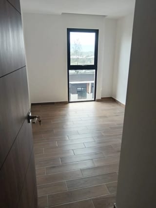 Se renta apartamento, 3 hab, Parque 14, $1200 — Apartamento en Alquiler en Parque 14, Zona 14, Guatemala, Ciudad — miniatura 9 de 10