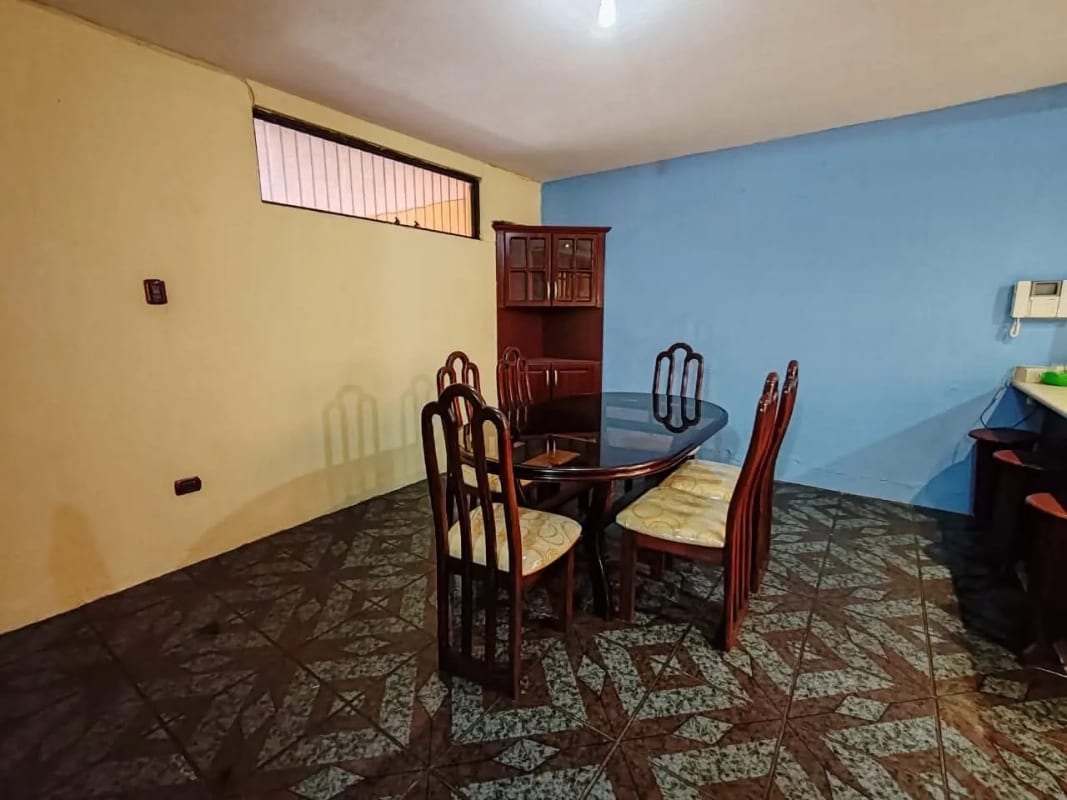 CASA EN VENTA SAN CRISTÓBAL — Casa en Venta en Zona 8 Mixco, Guatemala, Ciudad — foto 5 de 10