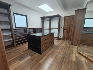 VENDO HERMOSA MANSIÓN EN CARRETERA AL SALVADOR. — Casa en Venta en Sausalito, Carretera a El Salvador, Guatemala, Ciudad — miniatura 10 de 14