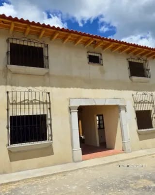 CASA EN VENTA EN PARRAMOS, CHIMALTENANGO — Casa en Venta en Parramos, Chimaltenango — miniatura 1 de 10