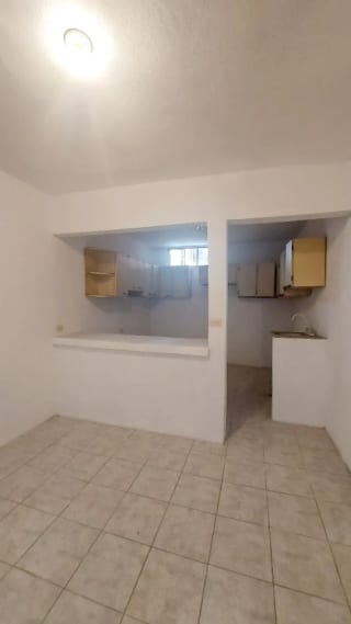 Vendo Casa Colonia La Floresta Zona 7 — Casa en Venta en Jardines de la Floresta, Zona 7, Guatemala, Ciudad — miniatura 15 de 17
