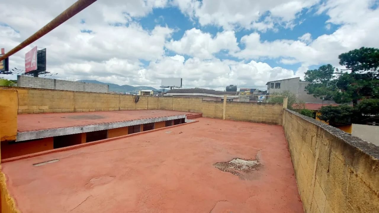 Vendo Casa Colonia La Floresta Zona 7 — Casa en Venta en Jardines de la Floresta, Zona 7, Guatemala, Ciudad — foto 2 de 17