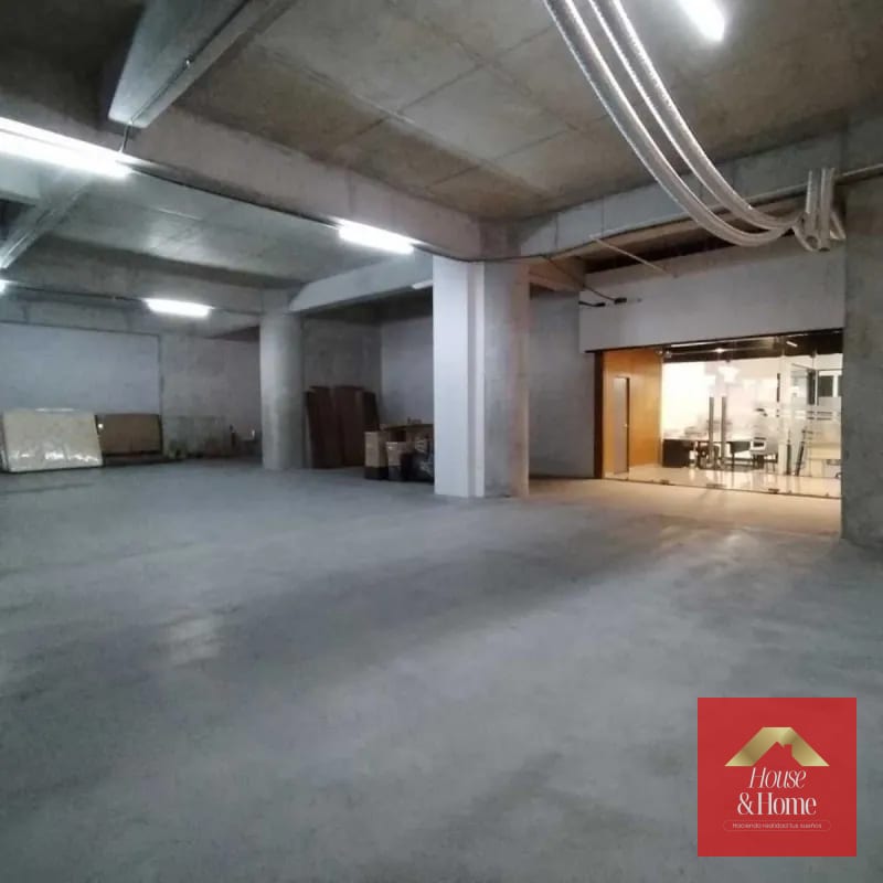 Local comercial en renta/venta zona 7 entre Calzada San Juan y Roosevelt — Local en Alquiler en Castillo Lara, Zona 7, Guatemala, Ciudad — foto 1 de 1
