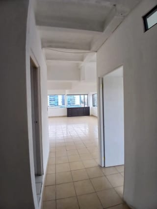 Oficina en Renta Zona 10 — Oficina en Alquiler en Zona 10, Guatemala, Ciudad — miniatura 4 de 7
