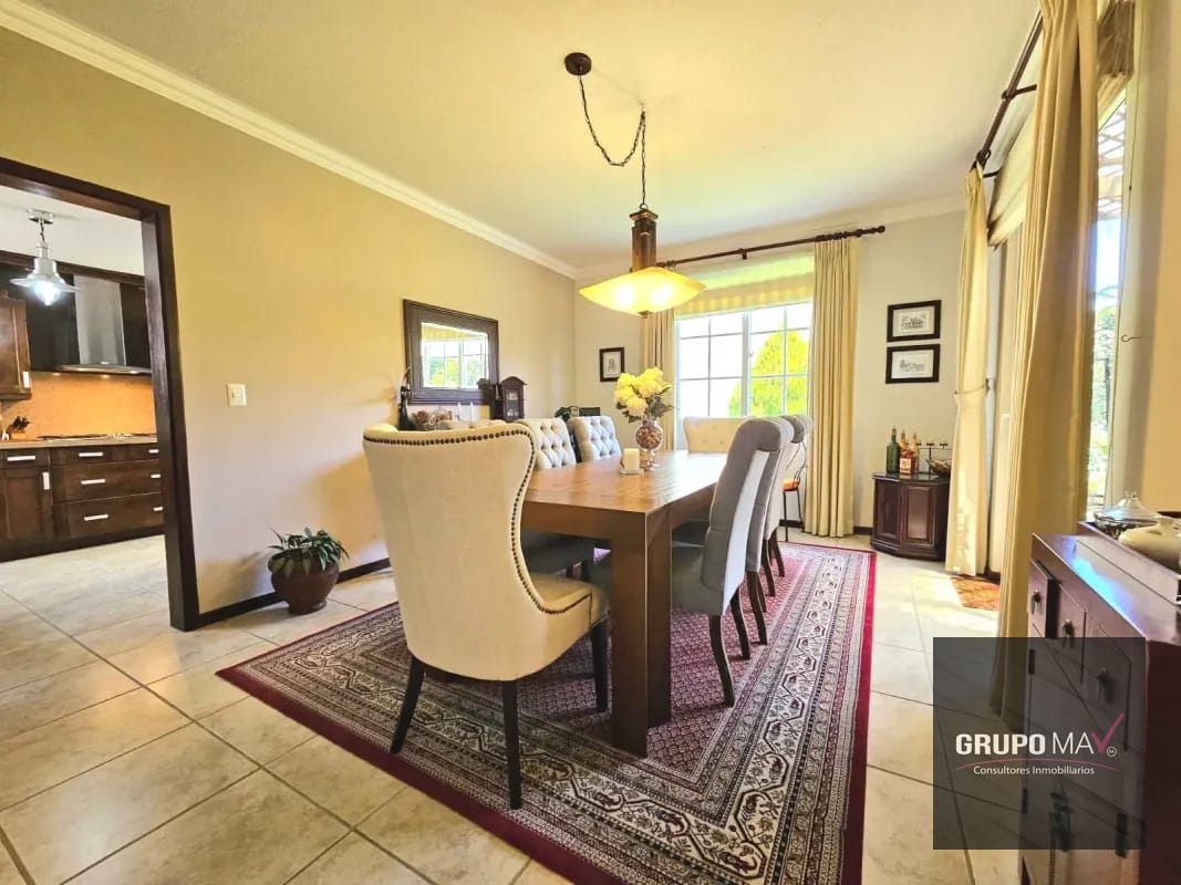 Casa Condominio Villas de Entreverdes Km 21.4 Entrada a Fraijanes — Casa en Venta en Entreverdes, Carretera a El Salvador, Guatemala, Ciudad — foto 10 de 12