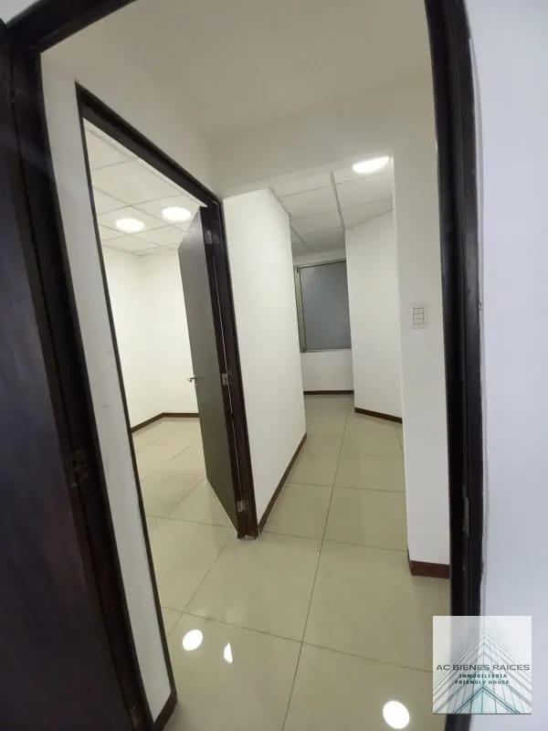 Venta Clínica médica en Salu Centro zona 9 — Clínica en Venta en Zona 9, Guatemala, Ciudad — foto 6 de 7
