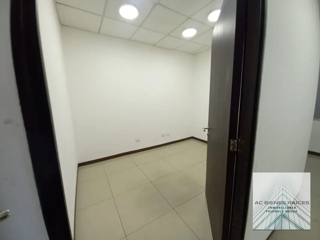 Venta Clínica médica en Salu Centro zona 9 — Clínica en Venta en Zona 9, Guatemala, Ciudad — foto 5 de 7