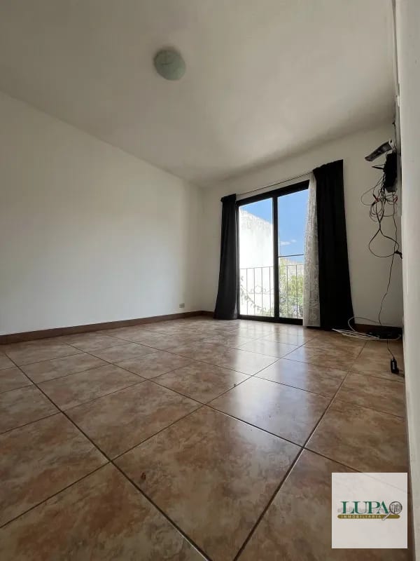 Casa en venta a pocos minutos de Antigua Guatemala — Casa en Venta en Ciudad Vieja, Sacatepéquez — foto 4 de 7