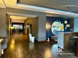 3 dormitorios, cuarto de servicio y sala familiar! — Apartamento en Venta en Zona 10, Guatemala, Ciudad — miniatura 3 de 14