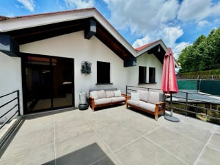Casa exclusiva en alquiler en zona 10 – Ideal para embajada, family office u oficina privada de alto nivel — Casa en Alquiler en Zona 10, Guatemala, Ciudad — miniatura 6 de 16