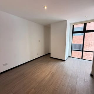 Vendo apartamento 2 hab, IQ10 zona 10 — Apartamento en Venta en IQ10, Zona 10, Guatemala, Ciudad — miniatura 1 de 13