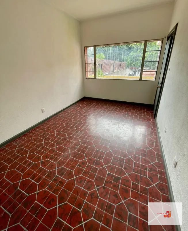 Oficinas con terraza amplia, cerca de Plazuela España — Oficina en Alquiler en Zona 9, Guatemala, Ciudad — foto 3 de 10