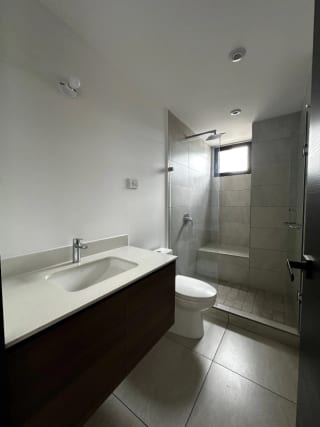 Edificio IQ10, apartamento en venta — Apartamento en Venta en IQ10, Zona 10, Guatemala, Ciudad — miniatura 8 de 13