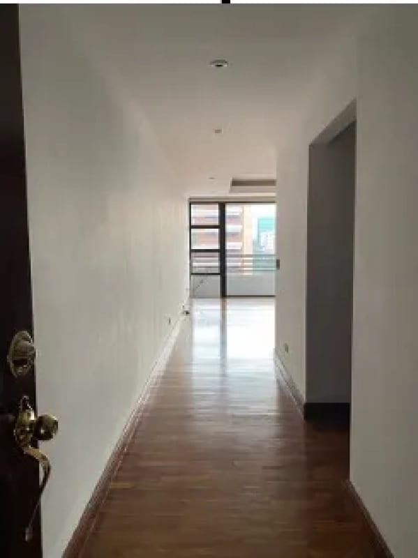 Apartamento en Venta - SAN IGNACIO II Zona 10 — Apartamento en Venta en San Ignacio, Zona 10, Guatemala, Ciudad — foto 7 de 11