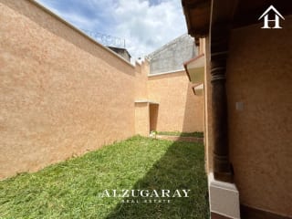 CASA COLONIAL ANTIGUA GUATEMALA - 4 HAB. / A MIN. DEL CASCO DE ANTIGUA — Casa en Alquiler en Antigua, Sacatepéquez — miniatura 9 de 9