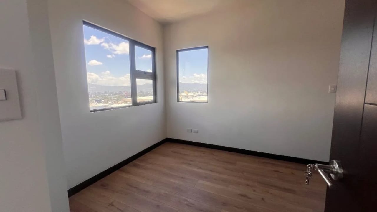 Alquiler de Apartamento Vista Hermosa II zona 15 — Apartamento en Alquiler en Zona 15, Guatemala, Ciudad — foto 7 de 11