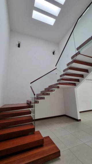 *Vendo Hermosa Casa en Exclusiva Area de Carretera a El Salvador, Residencias Concepción, cluster Camelias* — Casa en Venta en Bromelias Concepcion, Carretera a El Salvador, Guatemala, Ciudad — miniatura 17 de 17