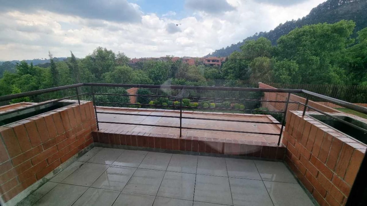 *Vendo Hermosa Casa en Exclusiva Area de Carretera a El Salvador, Residencias Concepción, cluster Camelias* — Casa en Venta en Bromelias Concepcion, Carretera a El Salvador, Guatemala, Ciudad — foto 9 de 17