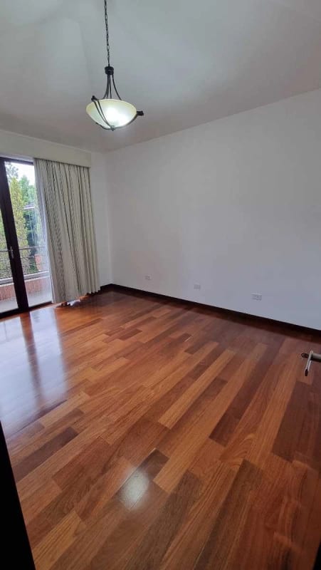 *Vendo Hermosa Casa en Exclusiva Area de Carretera a El Salvador, Residencias Concepción, cluster Camelias* — Casa en Venta en Bromelias Concepcion, Carretera a El Salvador, Guatemala, Ciudad — foto 6 de 17