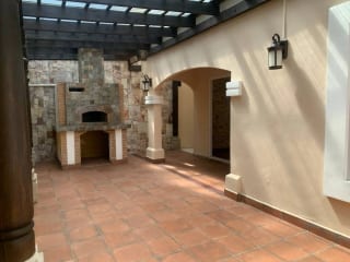 PRECIOSA CASA 2 NIVELES EN VILLAS EUROPEAS — Casa en Venta en Villas Europeas, Carretera a El Salvador, Guatemala, Ciudad — miniatura 13 de 16