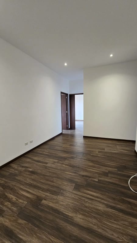 Se Vende Apto. Edificio Casa Acueducto. Nivel medio. — Apartamento en Venta en Casa Acueducto, Zona 10, Guatemala, Ciudad — foto 8 de 17