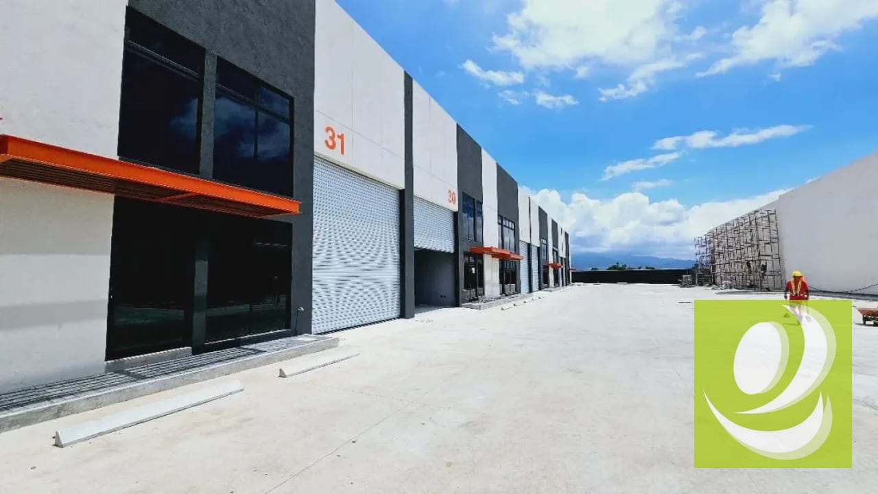 Ofibodega para Estrenar en Renta por el Libramiento Chimaltenango — Bodega / Ofibodega en Alquiler en San Andrés Itzapa, Chimaltenango — foto 1 de 5