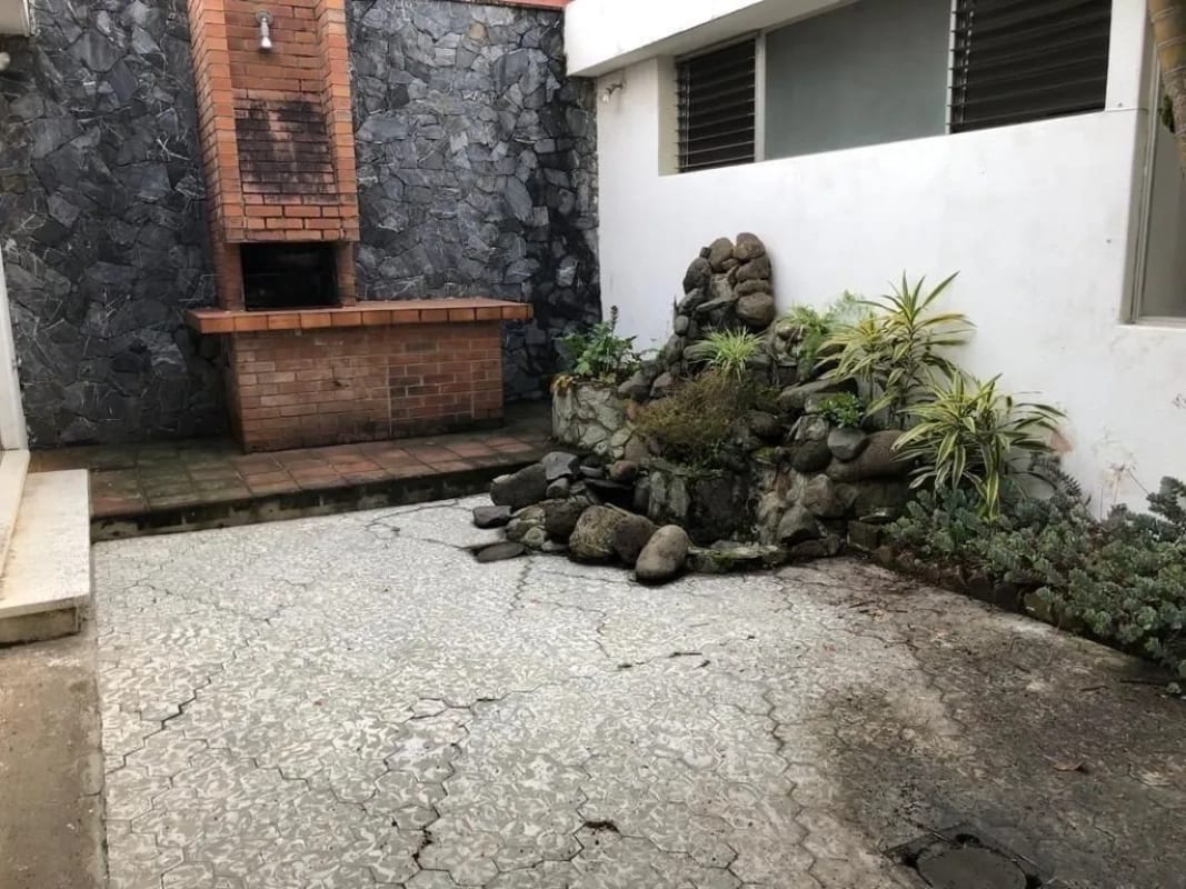 Casa en Alquiler Zona 15 VHII  Fuera de Garita — Casa en Alquiler en Vista Hermosa II, Zona 15, Guatemala, Ciudad — foto 8 de 9