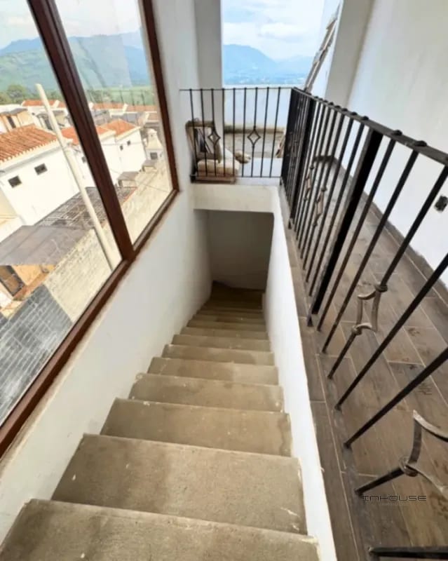 CASA EN VENTA EN ANTIGUA, SAN PEDRO LAS HUERTAS — Casa en Venta en San Pedro Las Huertas, Antigua, Sacatepéquez — foto 4 de 10