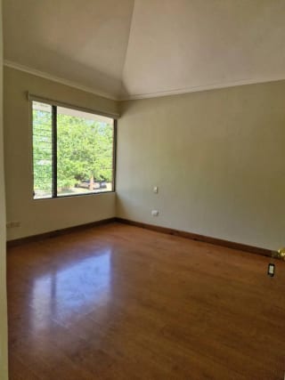 Casa en Venta, KM18.5 CAES — Casa en Venta en Carretera a El Salvador, Guatemala, Ciudad — miniatura 2 de 14