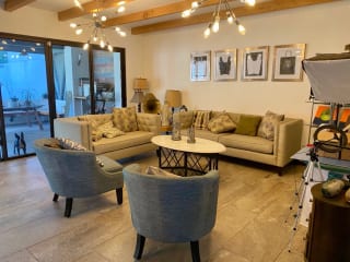 VENDO LINDA CASA CON AMPLIO JARDÍN EN EXCLUSIVA COLONIA EN ZONA 11 — Casa en Venta en *Otro / No especificar, Zona 11, Guatemala, Ciudad — miniatura 1 de 10