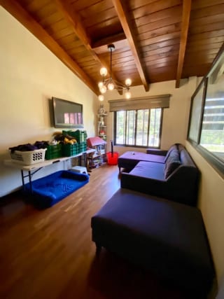 VENDO LINDA CASA CON AMPLIO JARDÍN EN EXCLUSIVA COLONIA EN ZONA 11 — Casa en Venta en *Otro / No especificar, Zona 11, Guatemala, Ciudad — miniatura 7 de 10